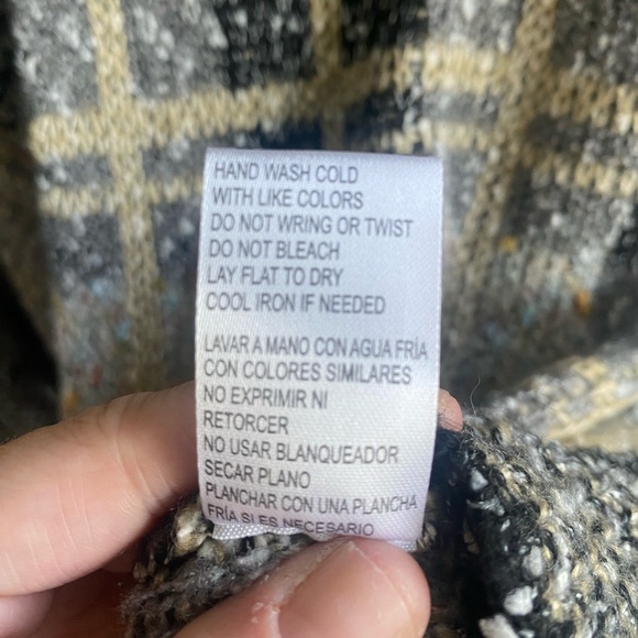 NWT Democracy Reversible Plaid Open Front Knit Sweater Cardigan Women'-Size L - Picture 5 of 8